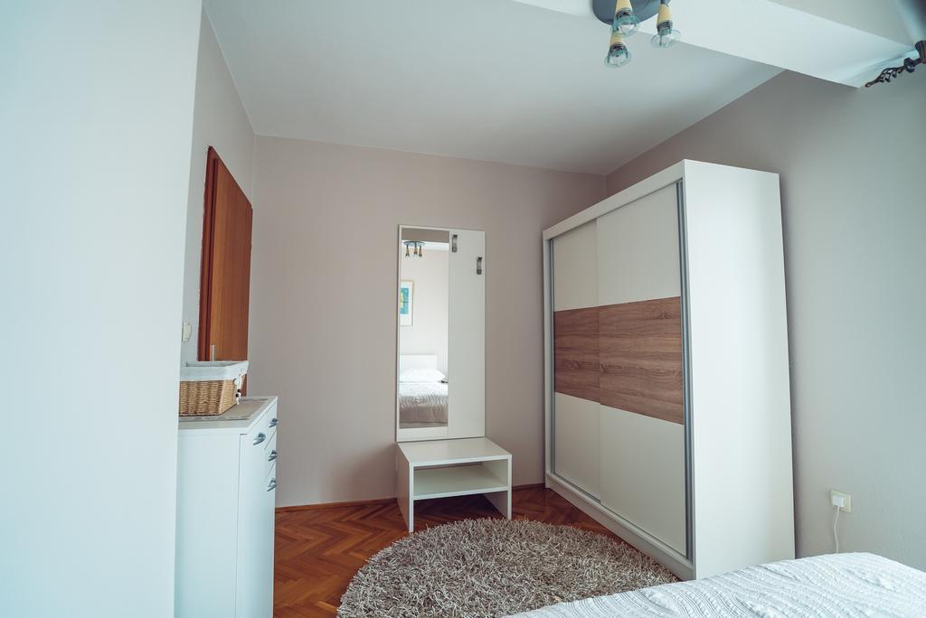 Ivica Apartments Imotski Exterior photo
